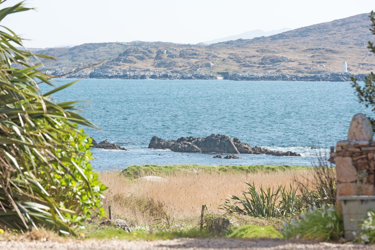 Dolphin Beach House Hotel Clifden Exterior photo